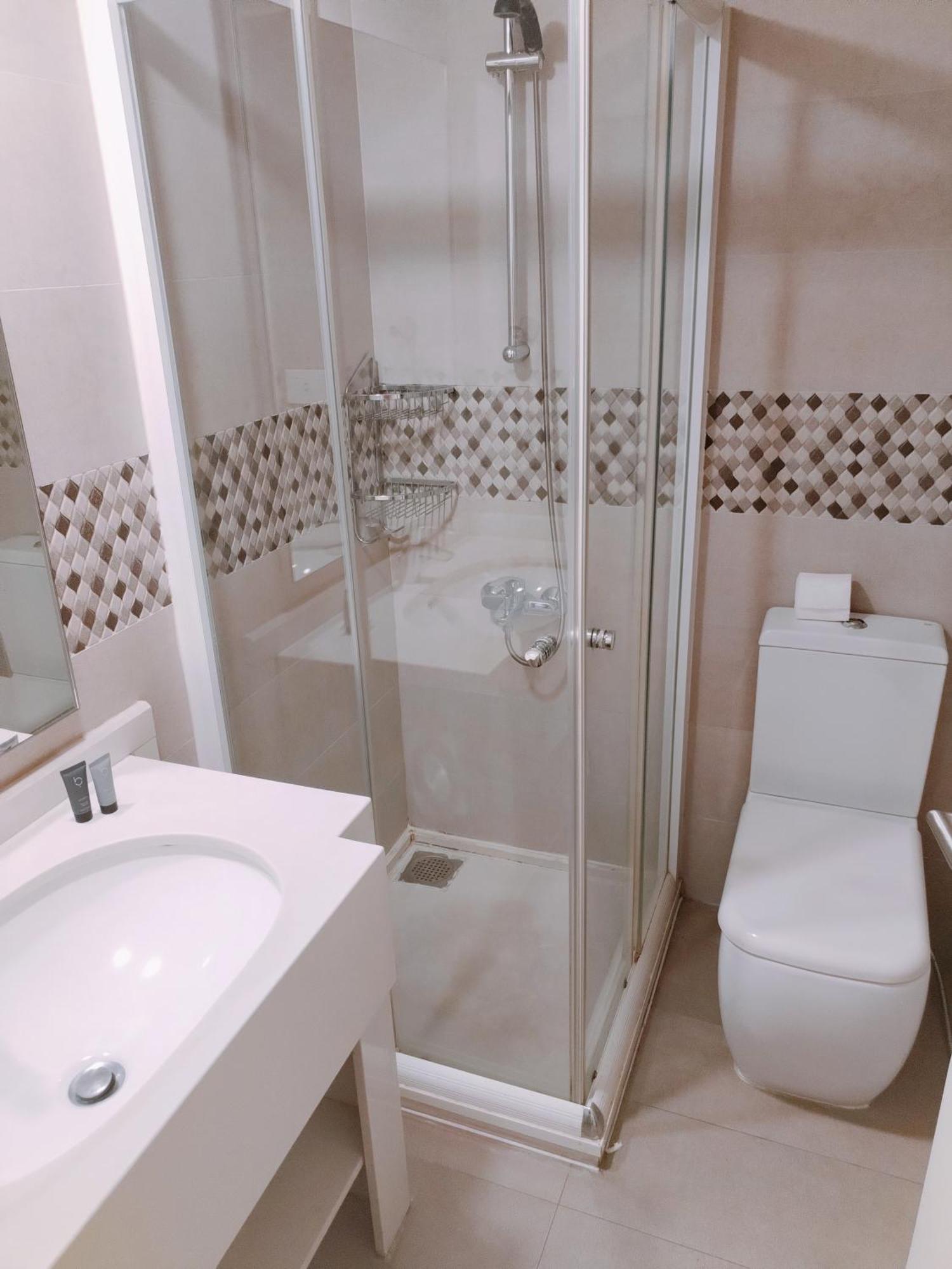 Mateus Hotel Jounieh Extérieur photo